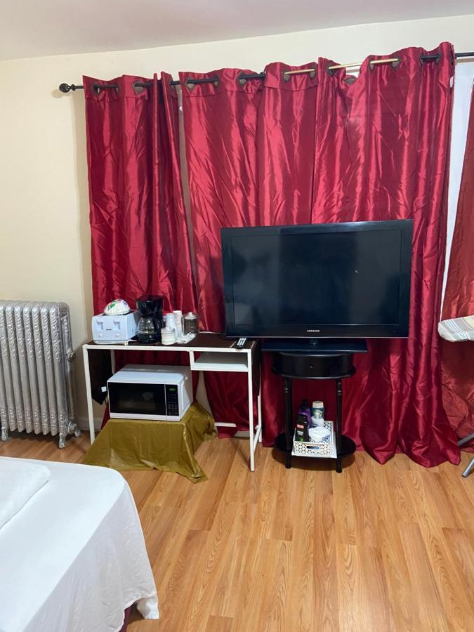 A Great Room In Queens 뉴욕 외부 사진